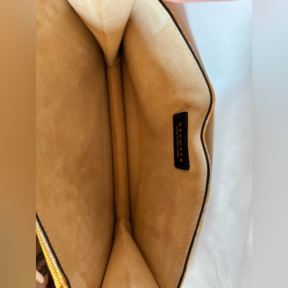 ⭐️ RARE Hayward "Bobby” Jacquard Clutch in light pink ⭐️ Hard to find print - Picture 10 of 15